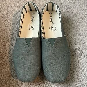 Toms Alpargata Women's size 10 Bonsai Green Heritage Canvas
